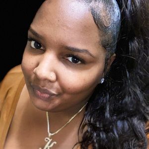 Meet your Posher, Shakeya